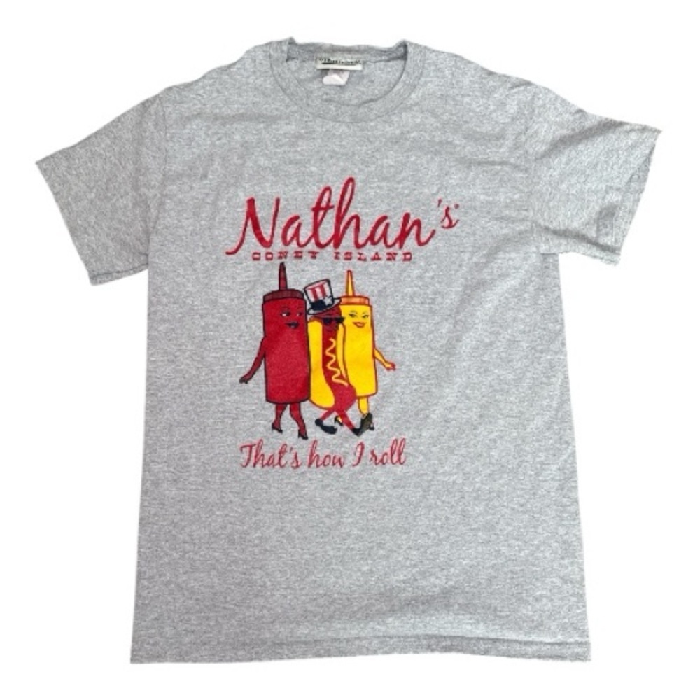 Nathan's Famous Coney Island "That's How I Roll" T-Shirt Small